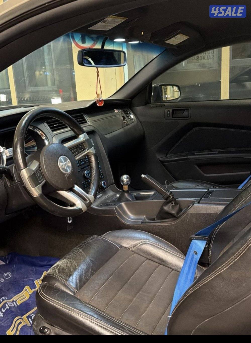 Ford mustang 2013  شرط الفحص مرفق بالصورة3