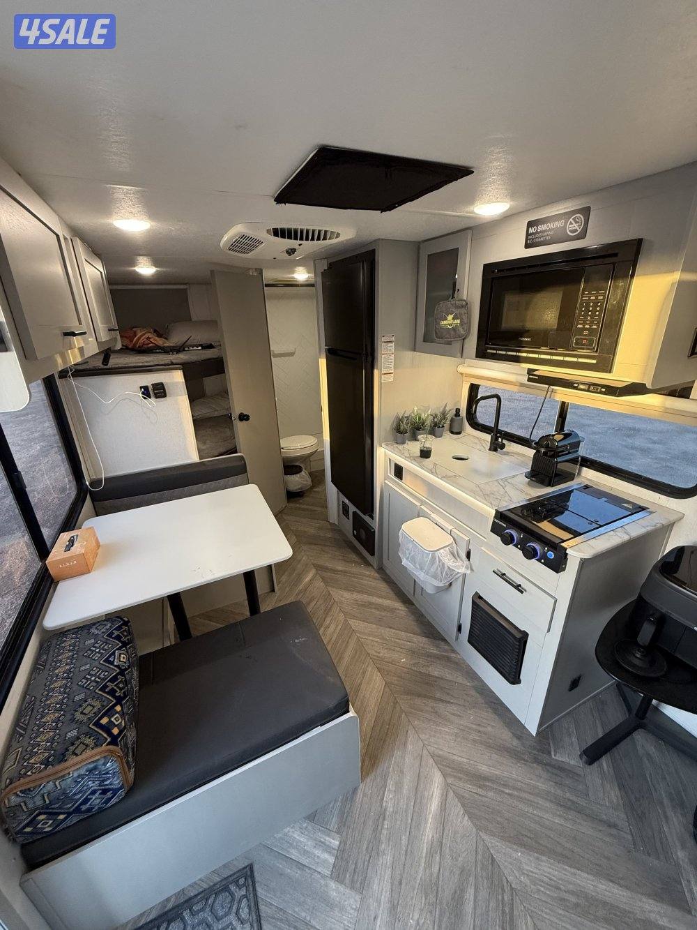 للبيع كرفان SALEM FSX بدون توسعه3