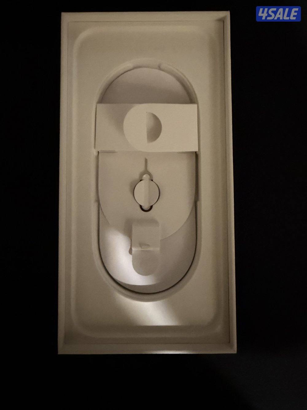 iPhone 16 Pro Max 256GB Perfect condition zero scratches like new and2