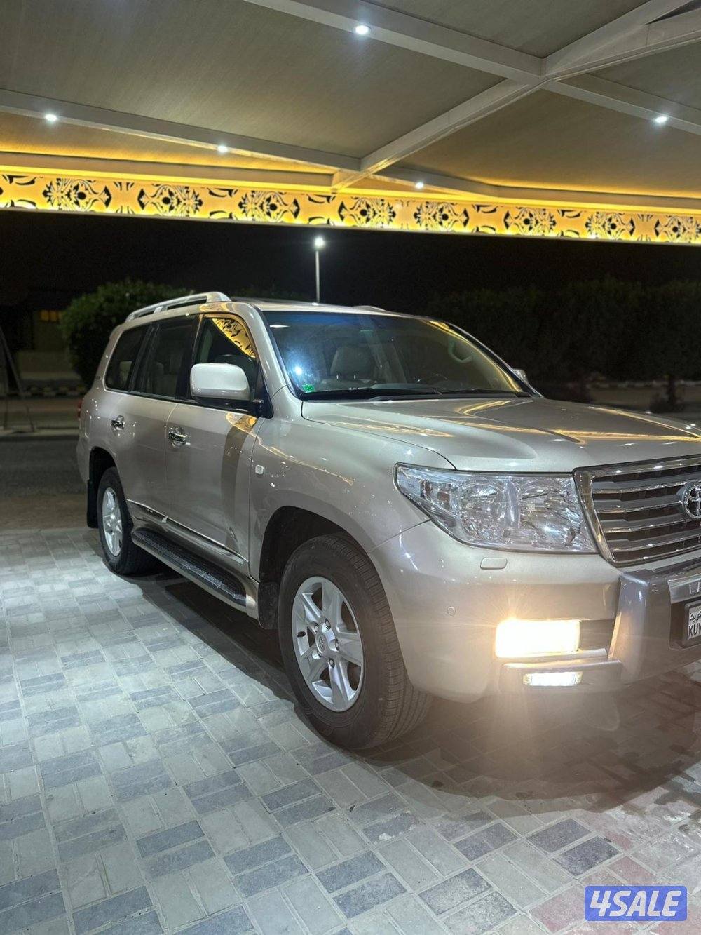 لاندكروزر VXR0