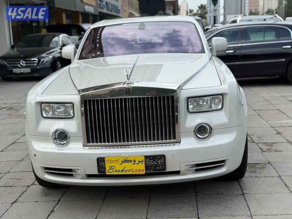 رولزرويس…فانتوم…موديل 2010 (قطع العداد 21 الف كم)1