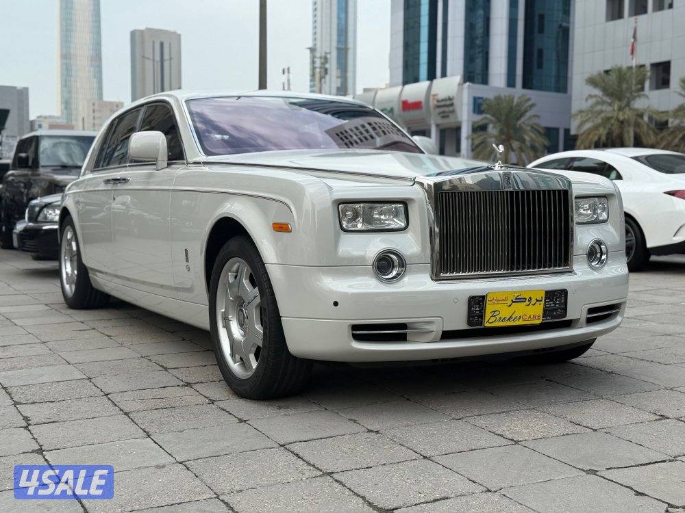 رولزرويس…فانتوم…موديل 2010 (قطع العداد 21 الف كم)2
