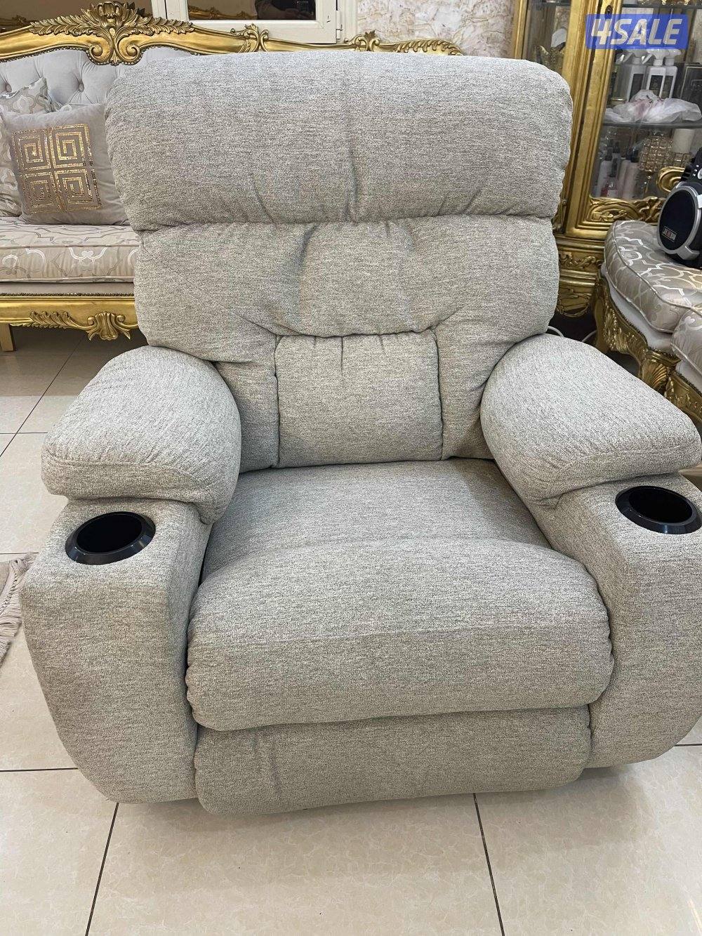 ليزي بوي الاصلي هزاز ويفرد استرخاء كهربائي بحاله جدا ممتازه الأصلي0