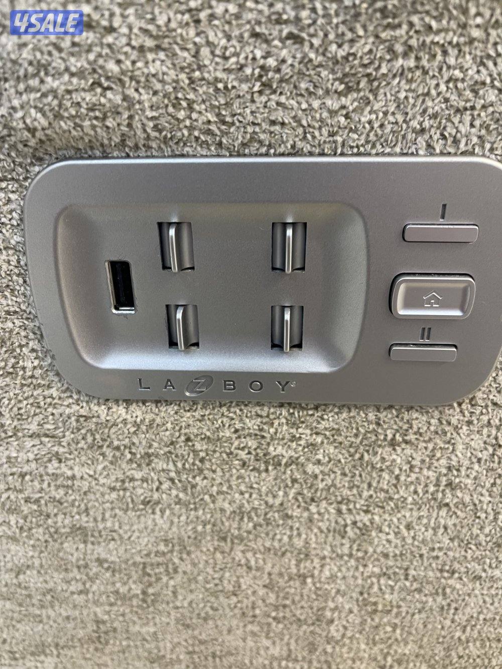 ليزي بوي الاصلي هزاز ويفرد استرخاء كهربائي بحاله جدا ممتازه الأصلي3