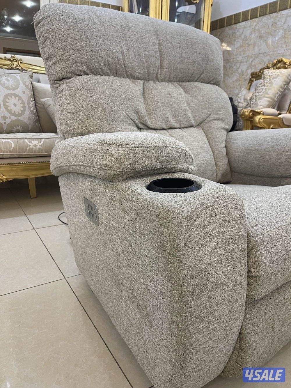 ليزي بوي الاصلي هزاز ويفرد استرخاء كهربائي بحاله جدا ممتازه الأصلي4