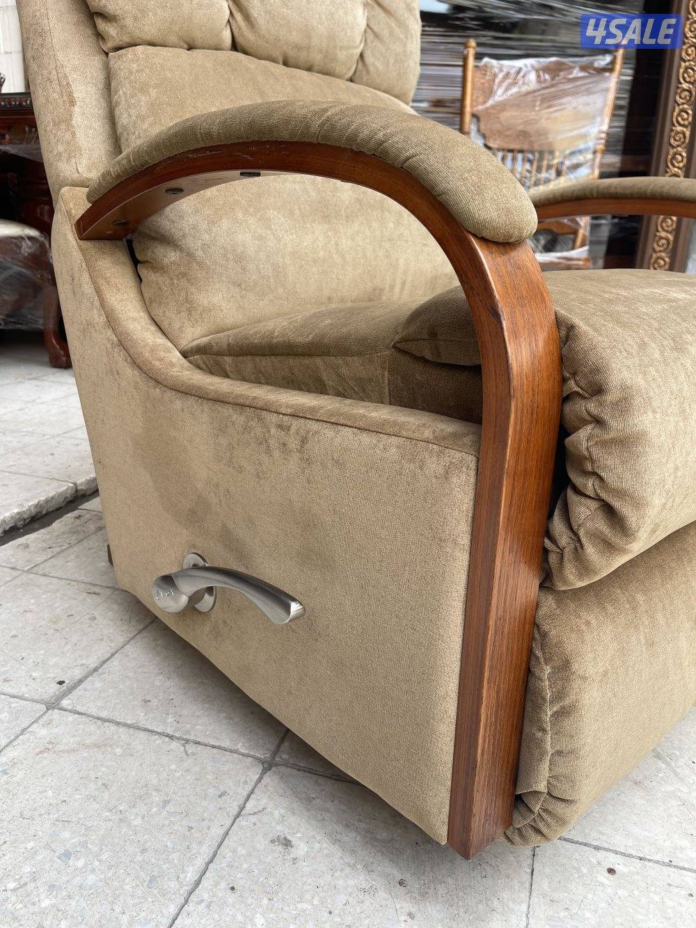 ليزي بوي الاصلي هزاز ويفرد استرخاء كهربائي بحاله جدا ممتازه الأصلي8