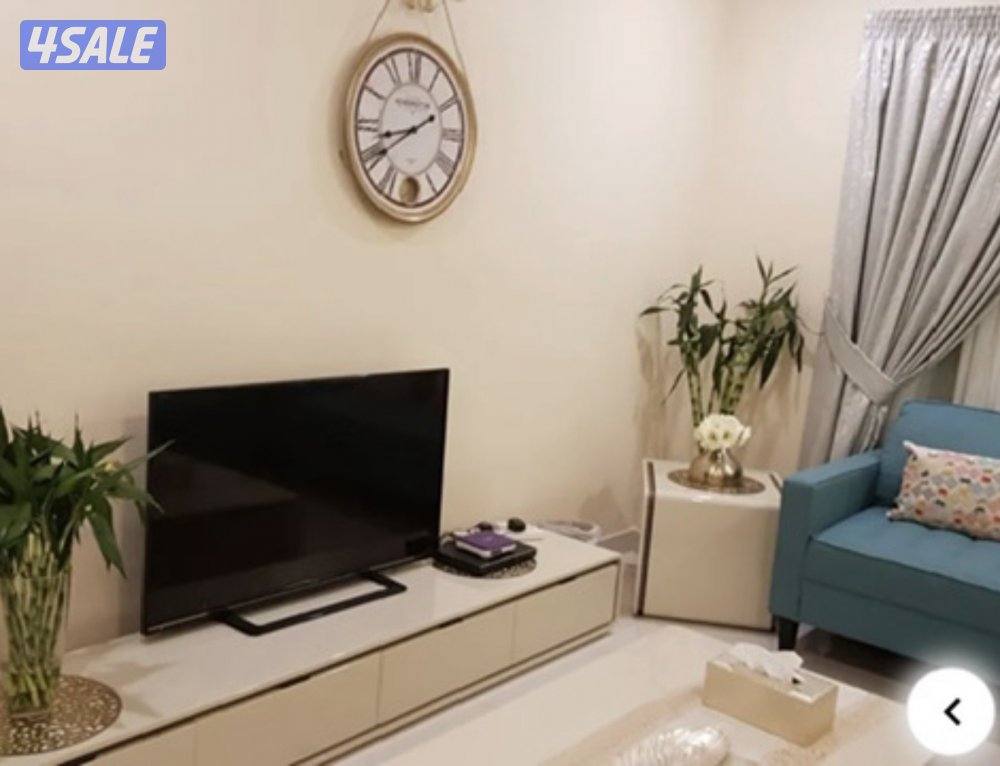 قنفات وطاولات من صفاة هوم1