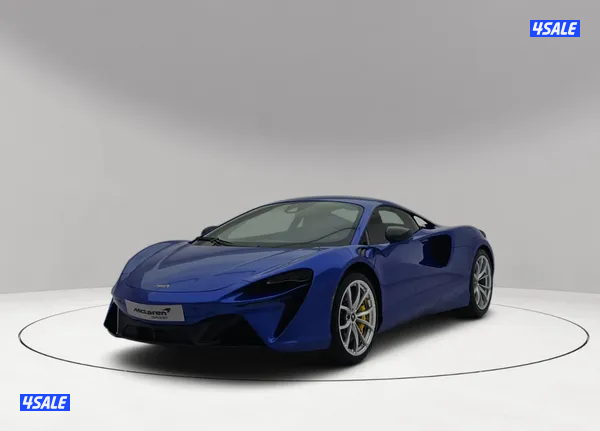 McLaren Artura0