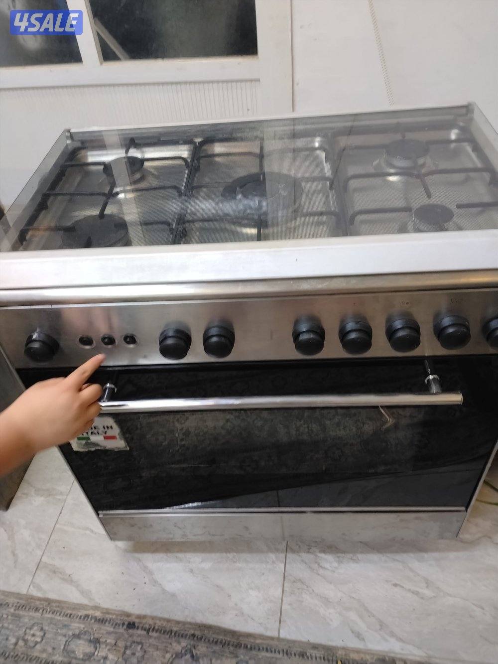 إيطالي ٨٠ ف٦٠ مفاتيح أصلية باب محكم غطاء زجاجي شرط الفحص ونظافة الجديد1