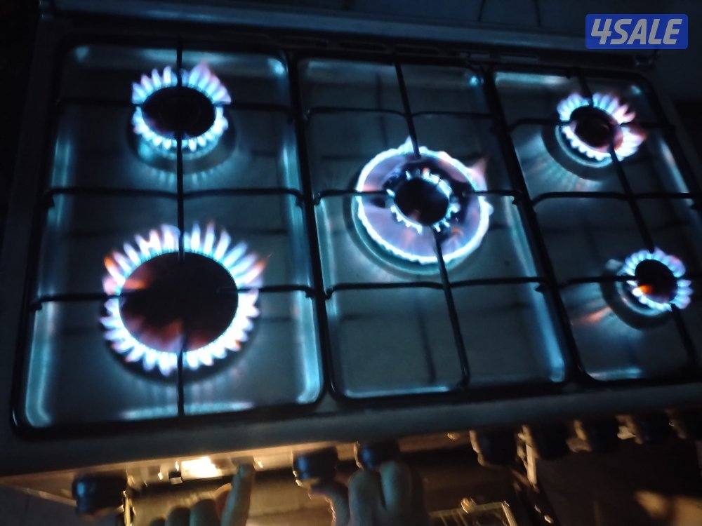 إيطالي ٨٠ ف٦٠ مفاتيح أصلية باب محكم غطاء زجاجي شرط الفحص ونظافة الجديد2