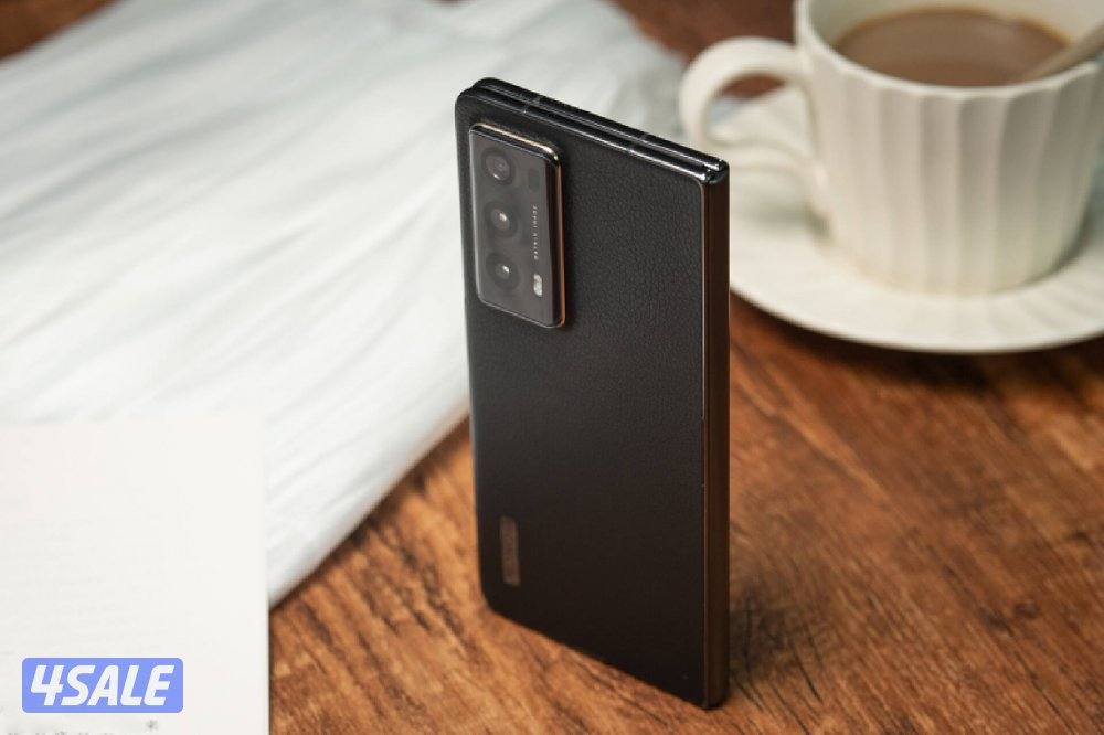 HONOR  Magic V2 BLACK1