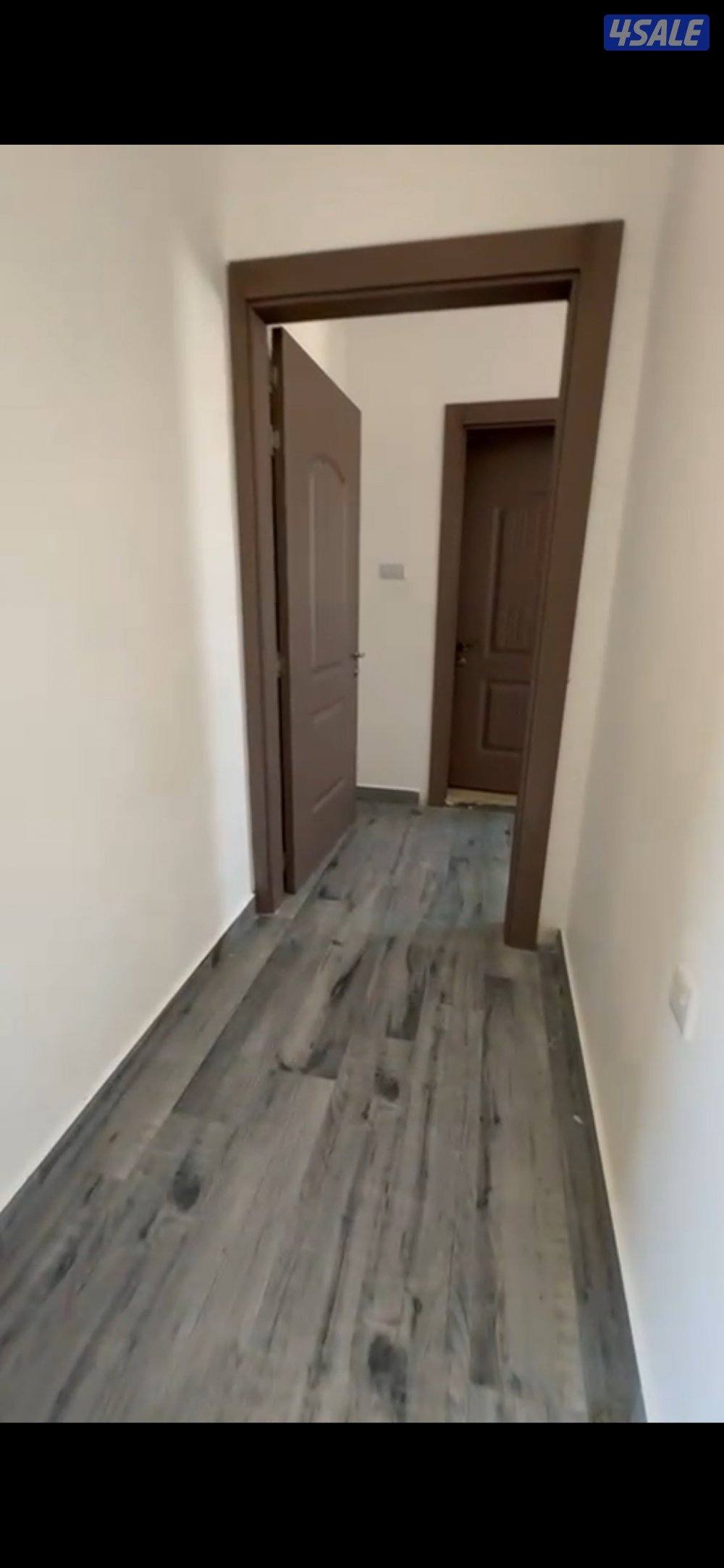 شقة مع حوش السطح1