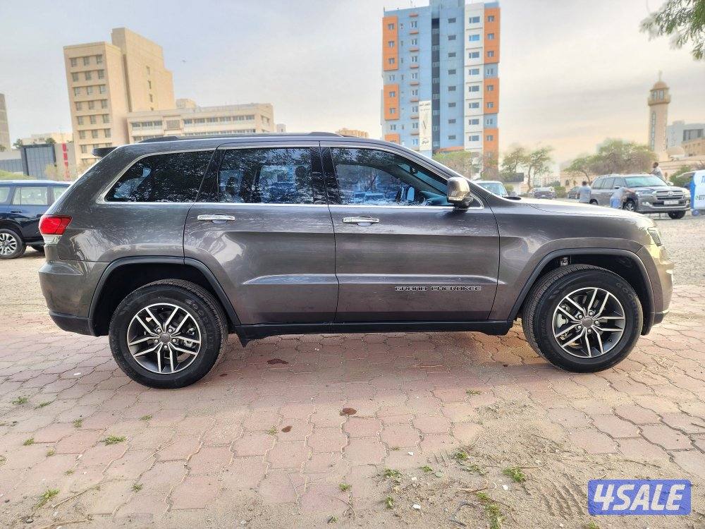 جراند شيروكي ليميتد 2021 عداد ٧٣ ألف سرفس منتظم شرط الفحص بانوراما-جلد3