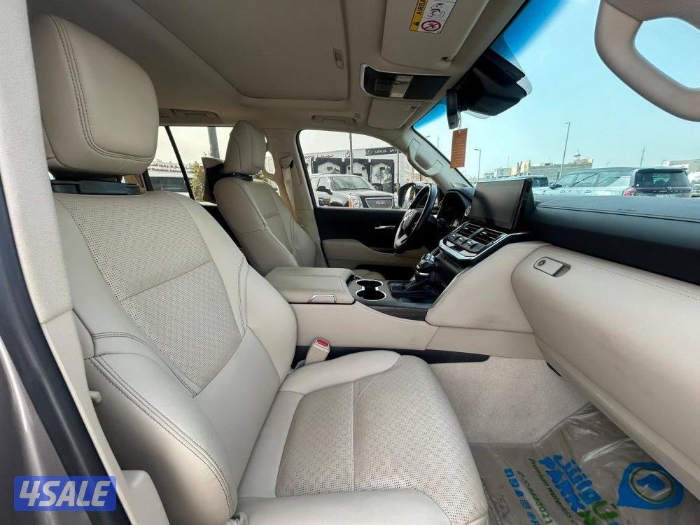 لاند كروزر VX.R AEROs twin turbo.V6  موديل 2022 ماشى 55.000 k.m4