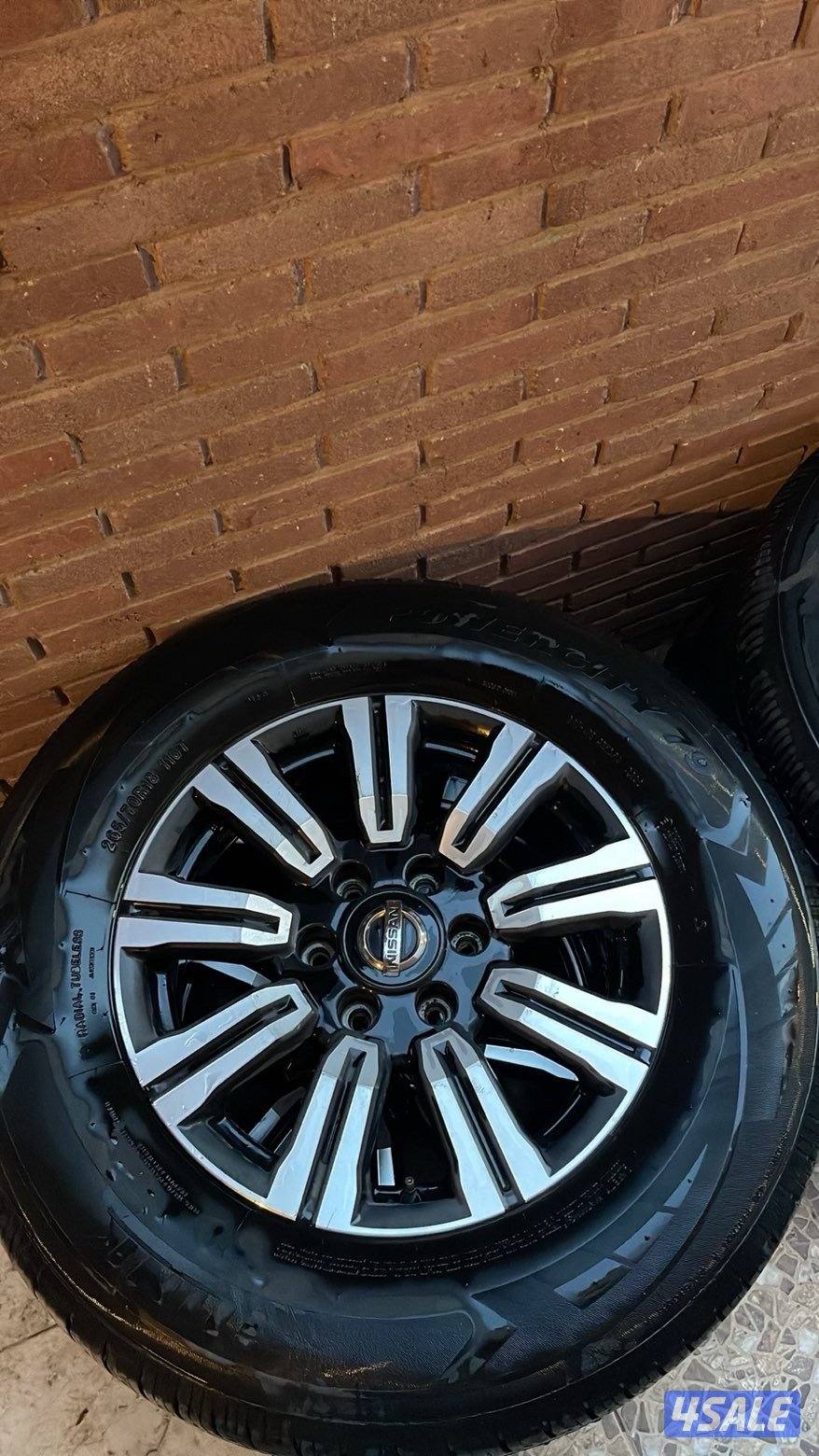 رنقات باترول مع تواير اصليه من 20-241