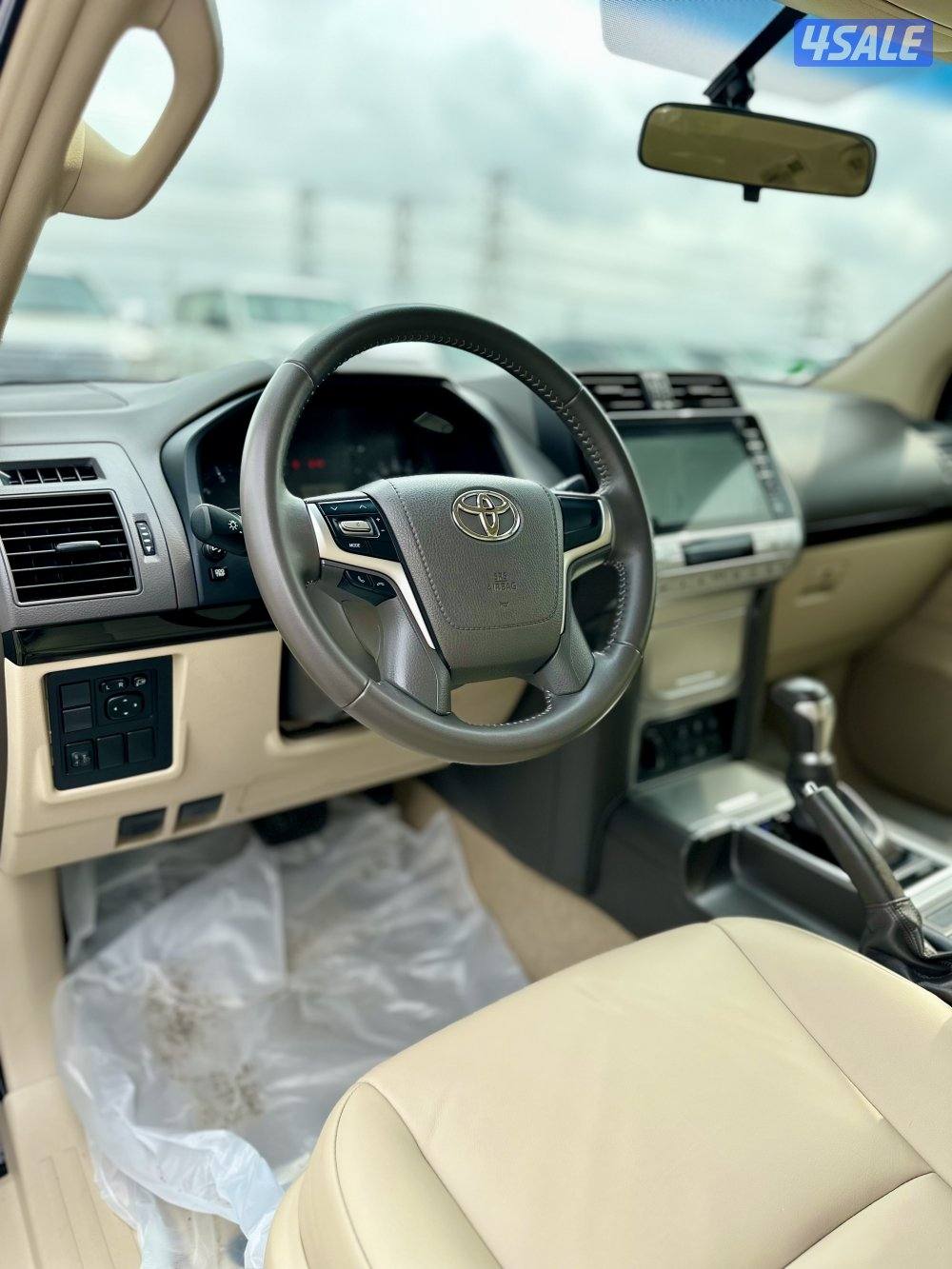 برادو TXL موديل 2022 ماشي 50 الف7