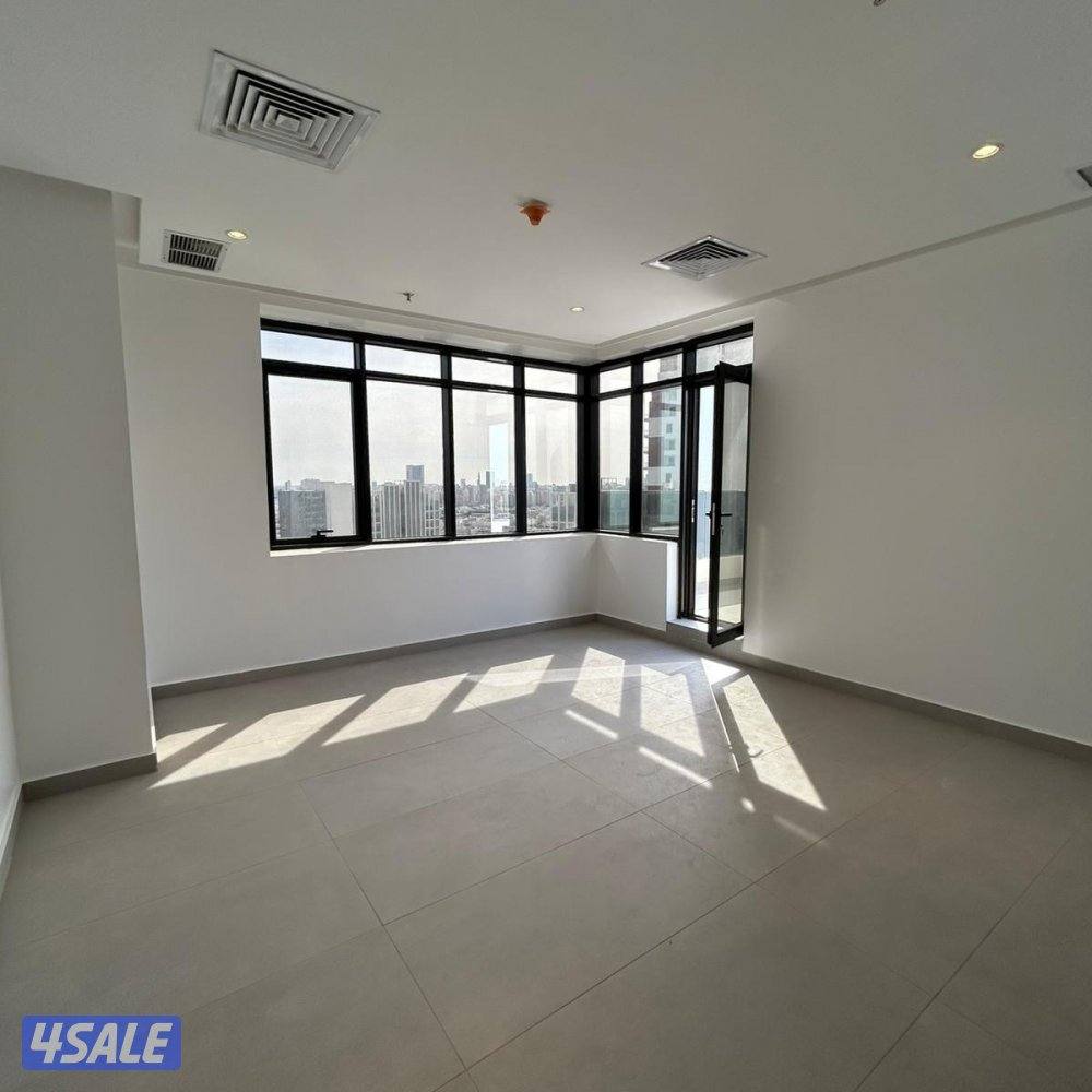 بينت هاوس إطلالة بحرية أول ساكن للإيجار في حصة المبارك3