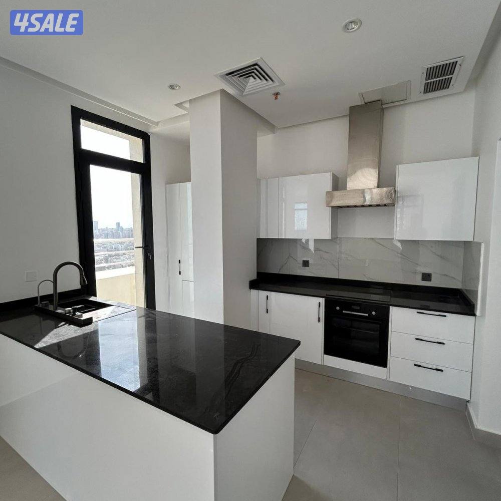 بينت هاوس إطلالة بحرية أول ساكن للإيجار في حصة المبارك7