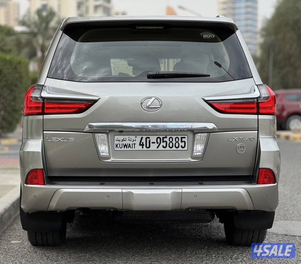 لكزس - LX570 موديل 2017 عداد 139 الدرجة الثانية وكالة الساير7