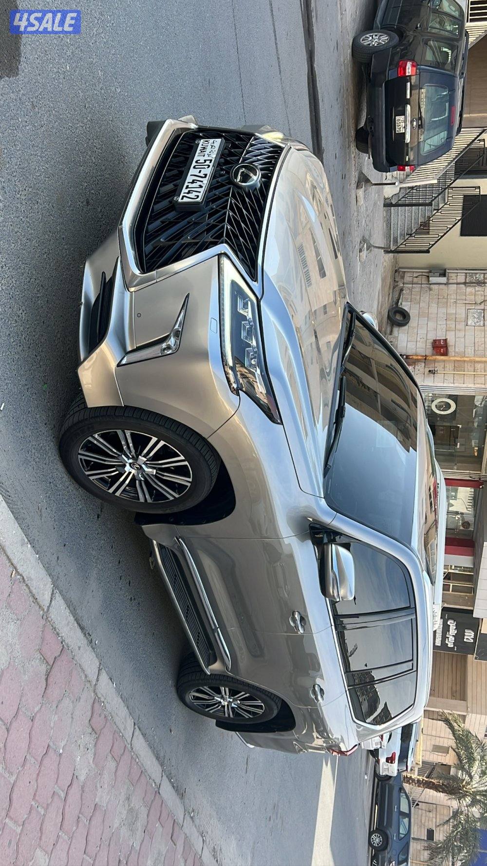 للبيع لكزس1