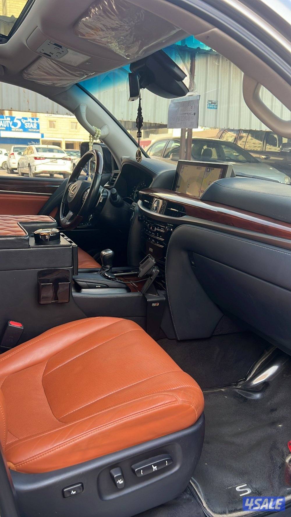 للبيع لكزس2