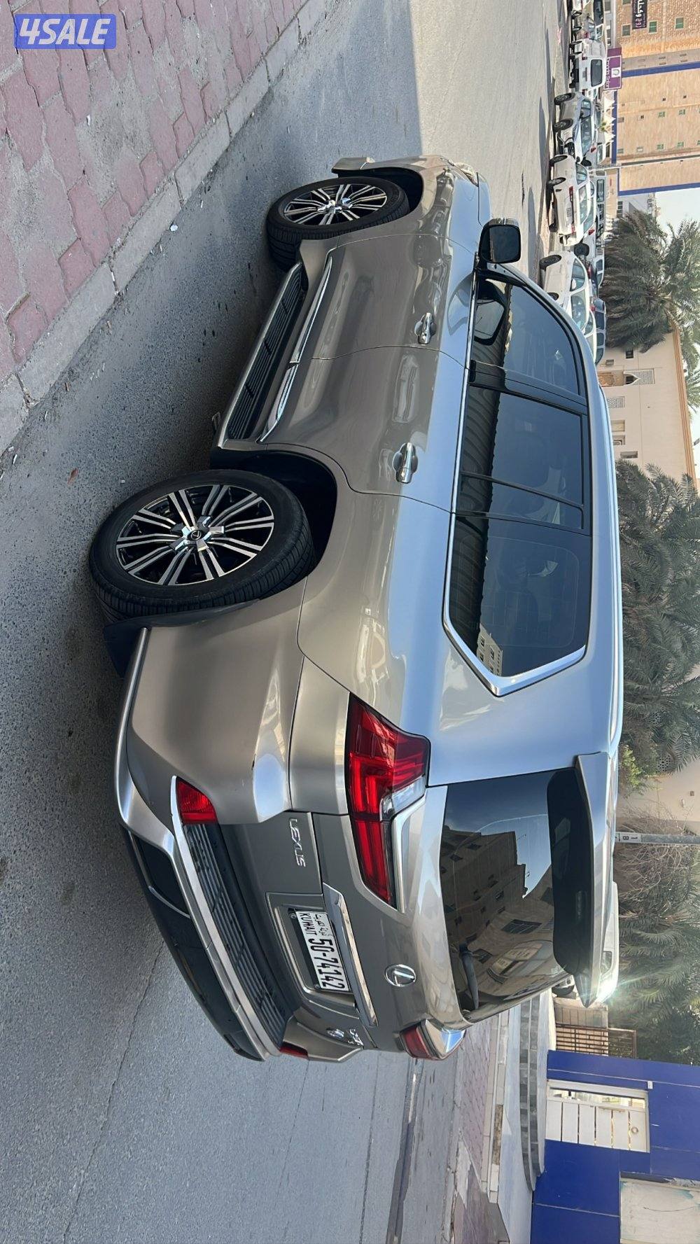 للبيع لكزس4