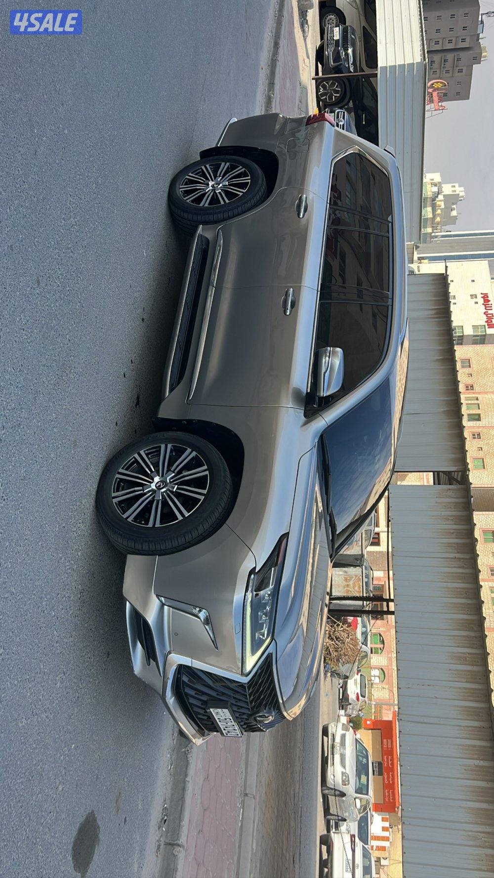 للبيع لكزس5