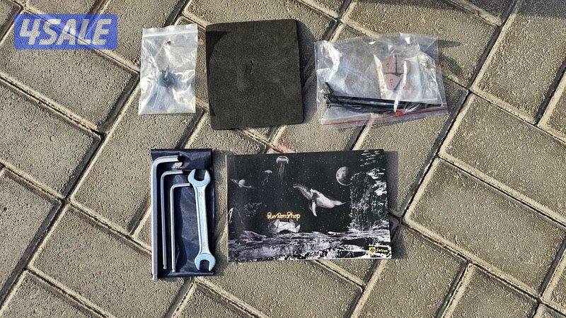 BRAND NEW BLACK SURRON LIGHT BEE X5