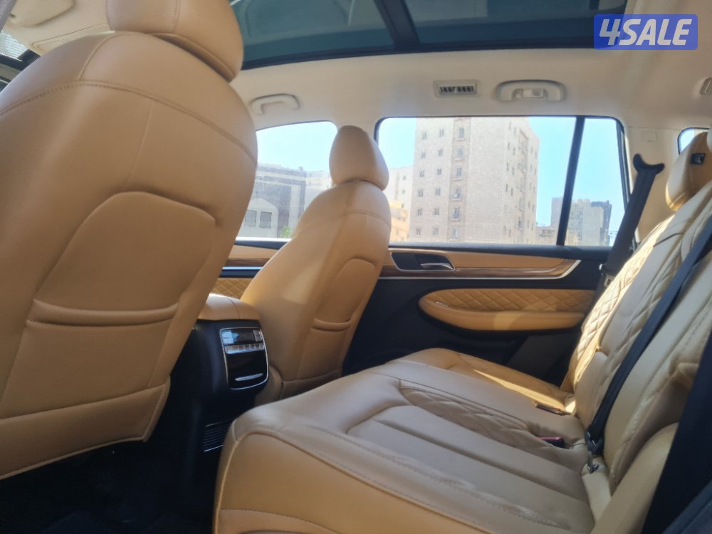 للبيع ام جي RX8 موديل 2024 أعلي مواصفات ٧مقاعد6