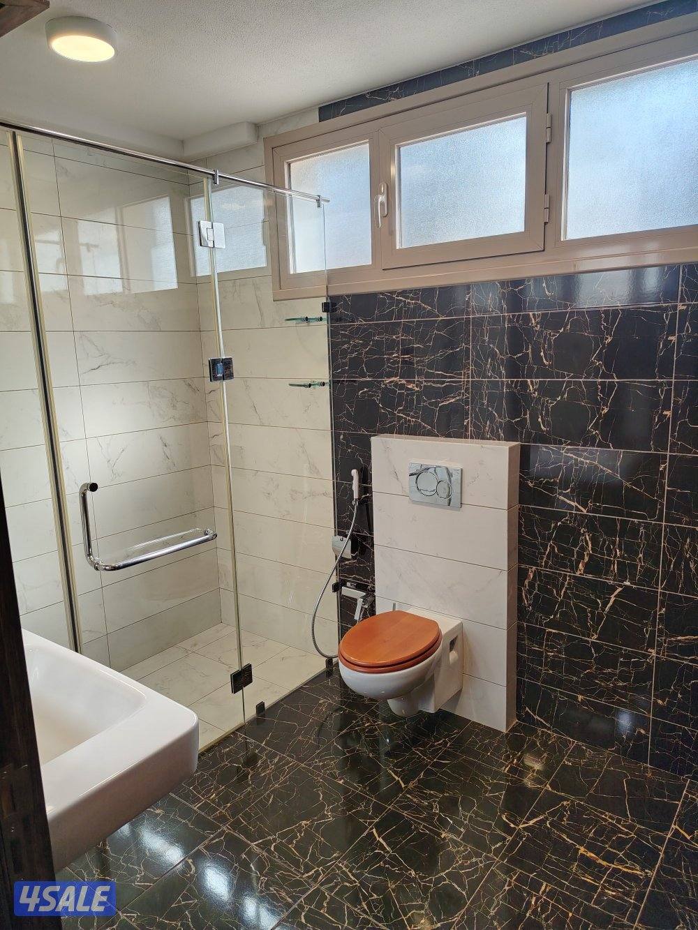 ابوفطيره دوبلكس4غرف ارضي وسرداب تشطيب راقي للاجار5