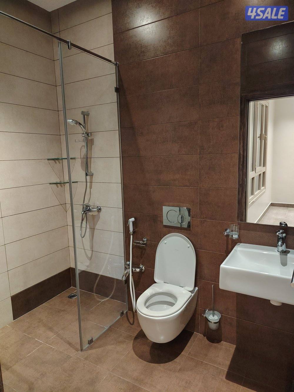 ابوفطيره دوبلكس4غرف ارضي وسرداب تشطيب راقي للاجار6