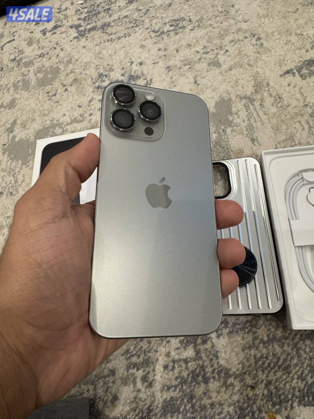 للبيع 16 بروماكس شبه جديد0