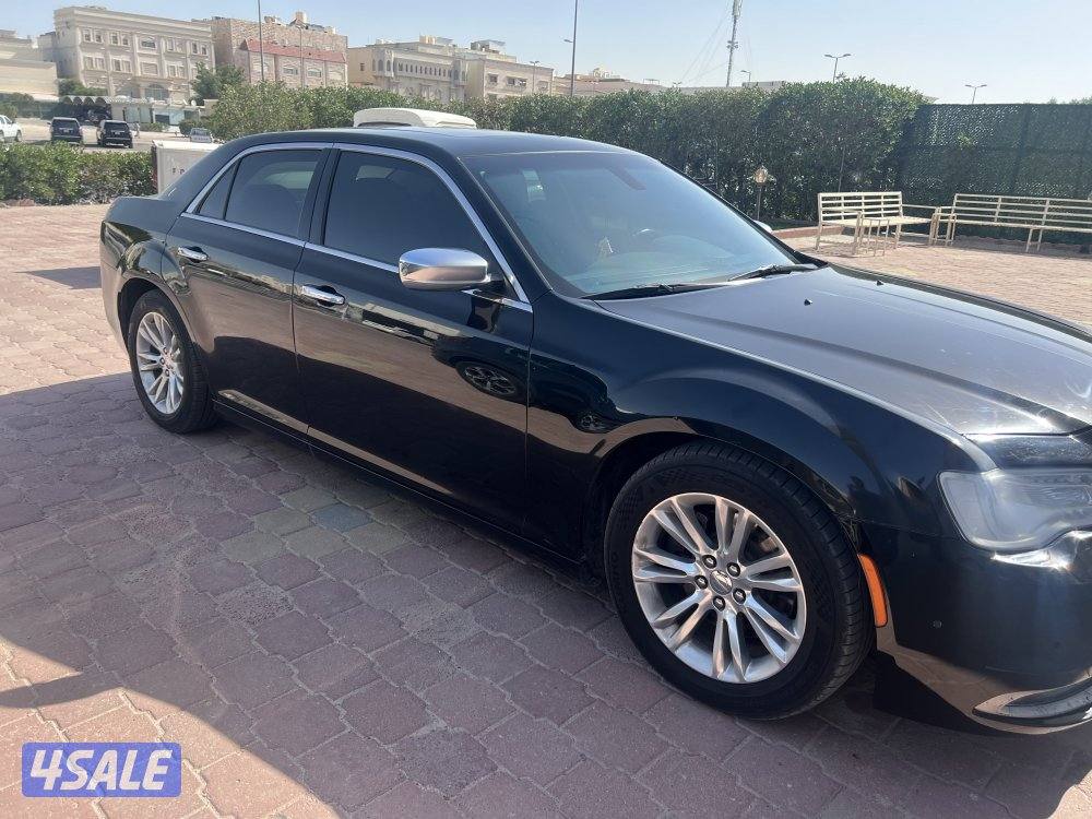 للبيع كرايزلر ٨ سلندر2