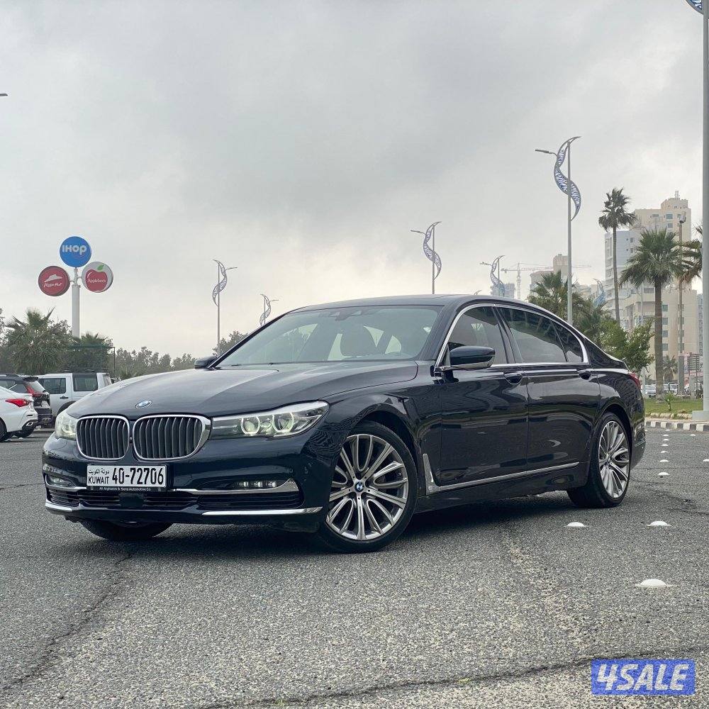 بيع🔺شراء🔺تثمين

للبيع بي ام دبليو 740
موديل 2017
العداد 199 الف0