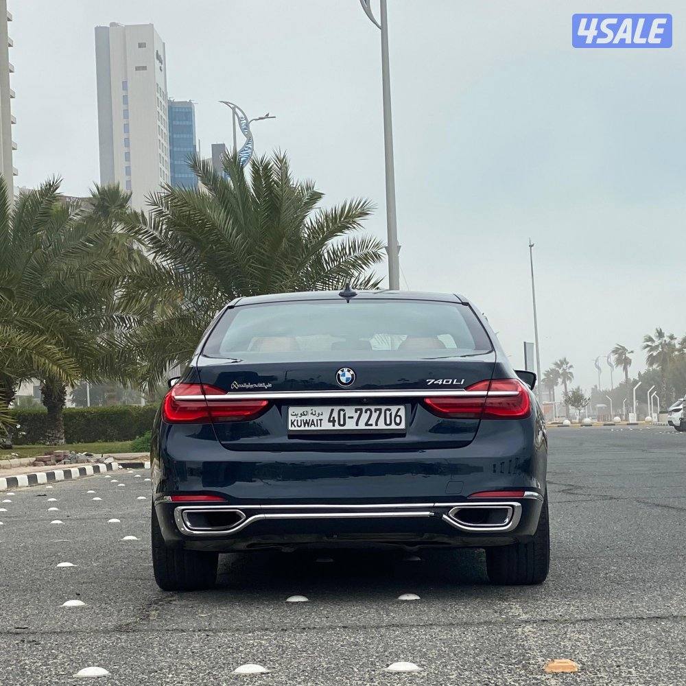 بيع🔺شراء🔺تثمين

للبيع بي ام دبليو 740
موديل 2017
العداد 199 الف7