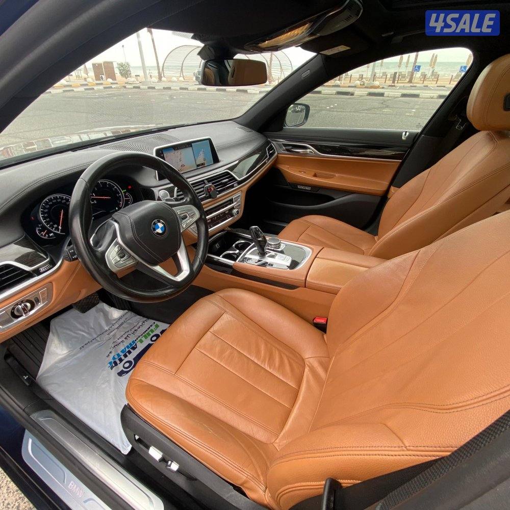 بيع🔺شراء🔺تثمين

للبيع بي ام دبليو 740
موديل 2017
العداد 199 الف10