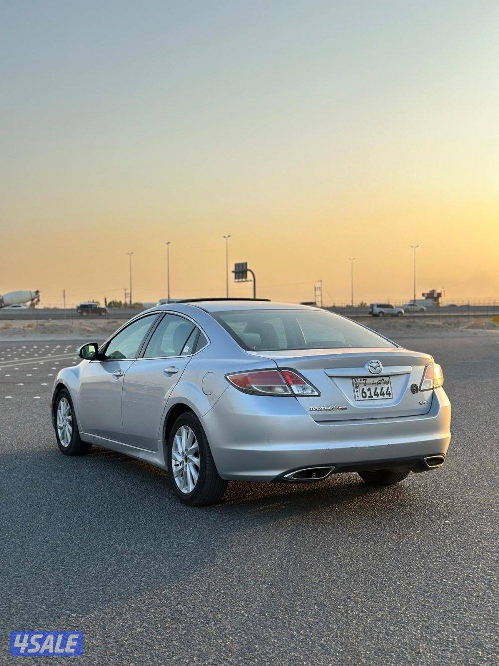 مازدا 2011نظيف جدا4