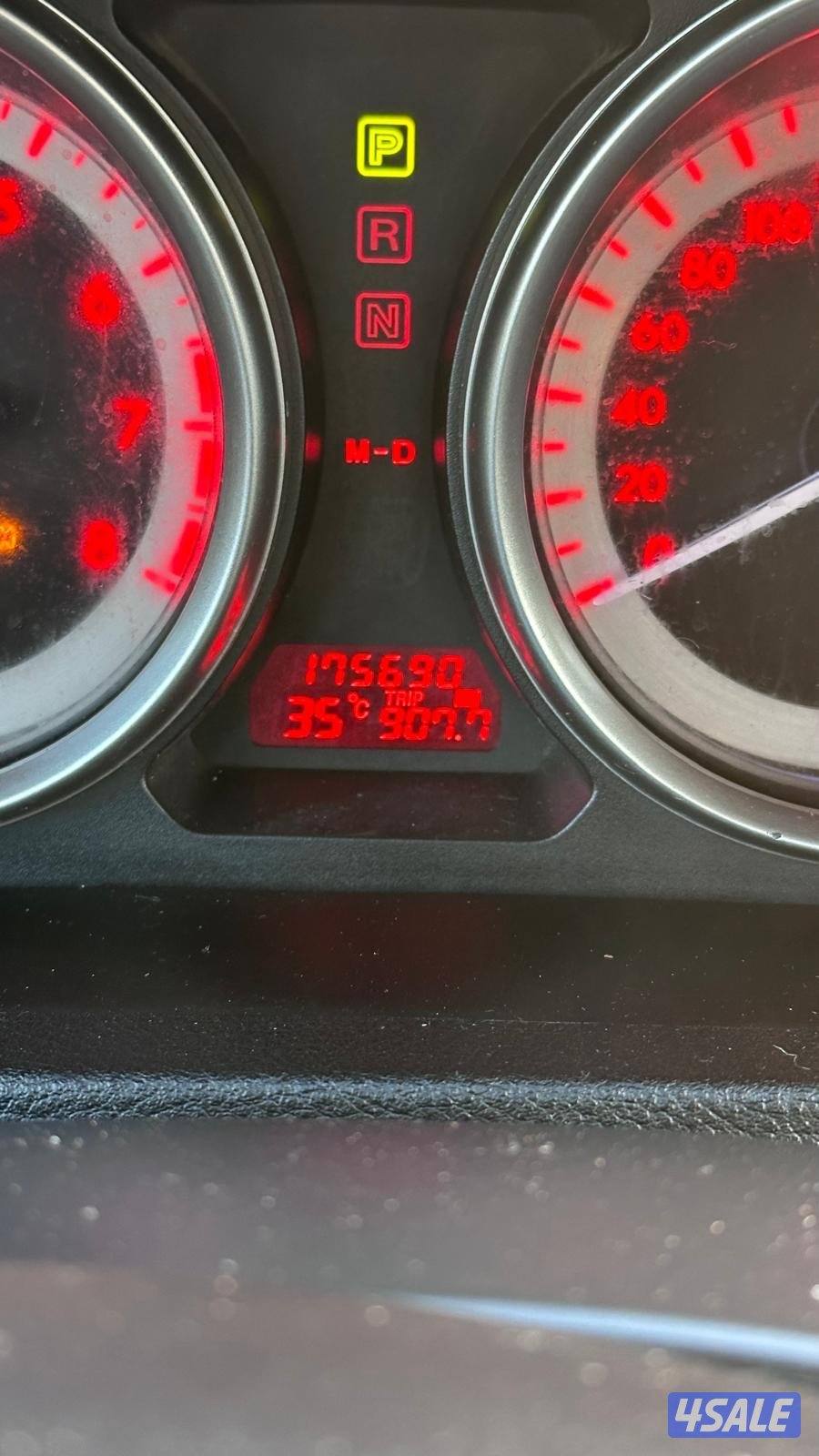 مازدا 2011نظيف جدا6