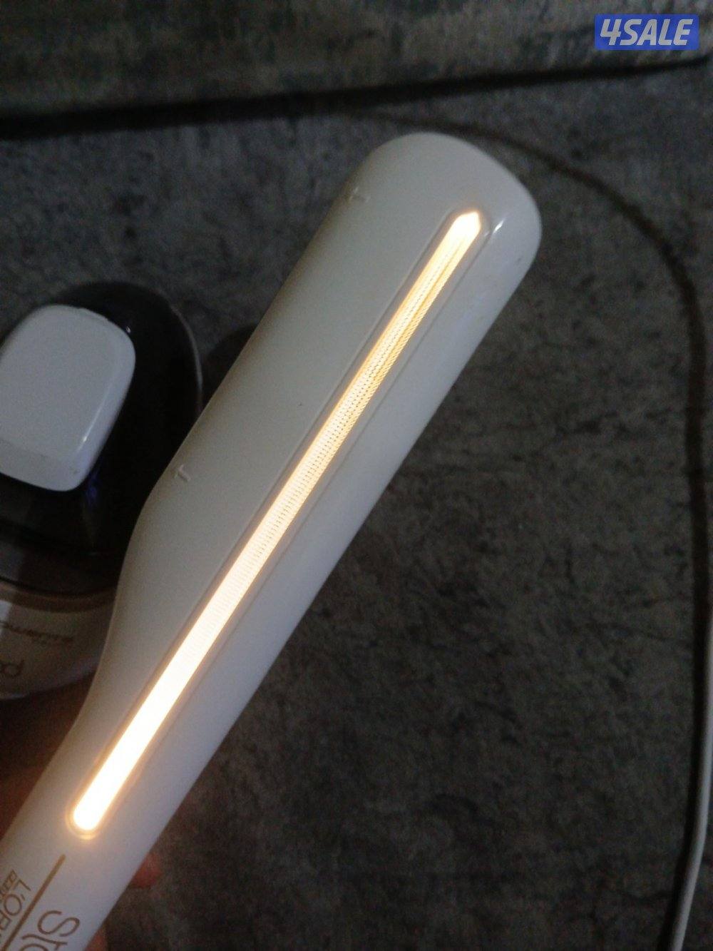 مكواة من لوريال بالبخار  شبه جديدة غير مستعملة بالمرة للبيع4