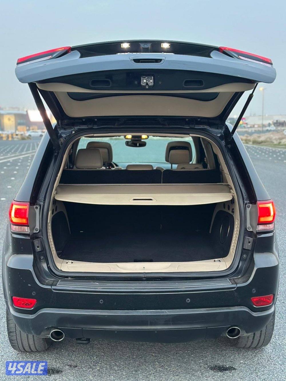 جراند شروكي موديل 2020 بحالة الوكاله 🔥8