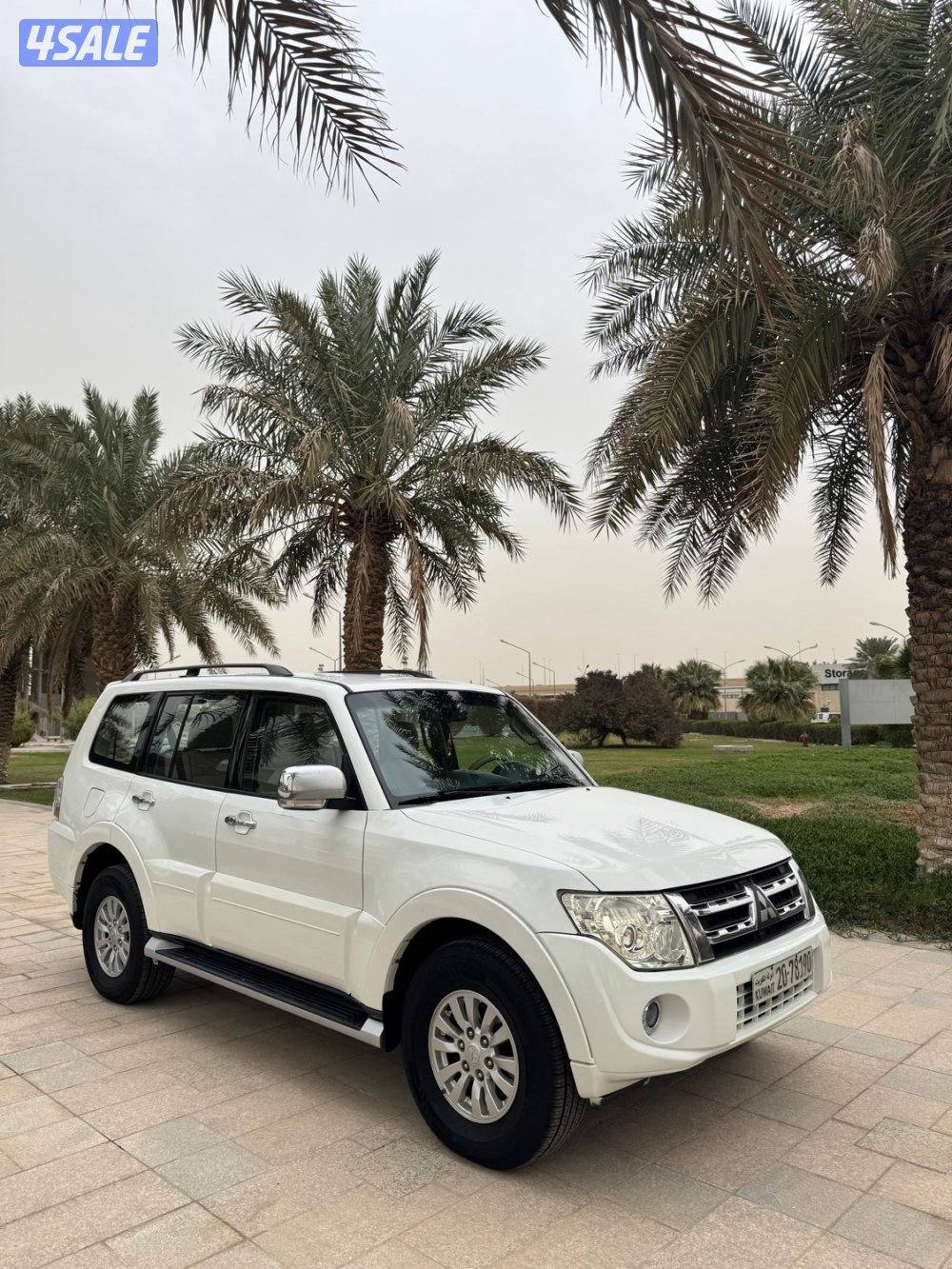 للبيع باجيرو 2012 بحالة الوكالة بيعة سريعة1