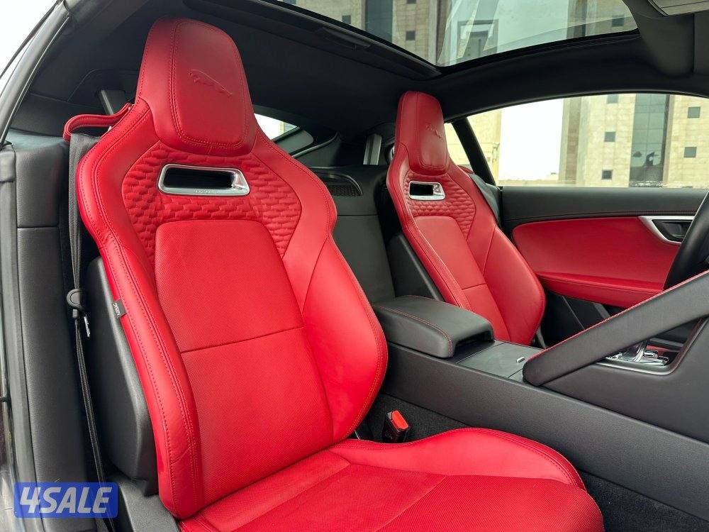 جاكوارF-TYPE V4 موديل2023 عداد77الف وارد الزياني تحت الكفاله9