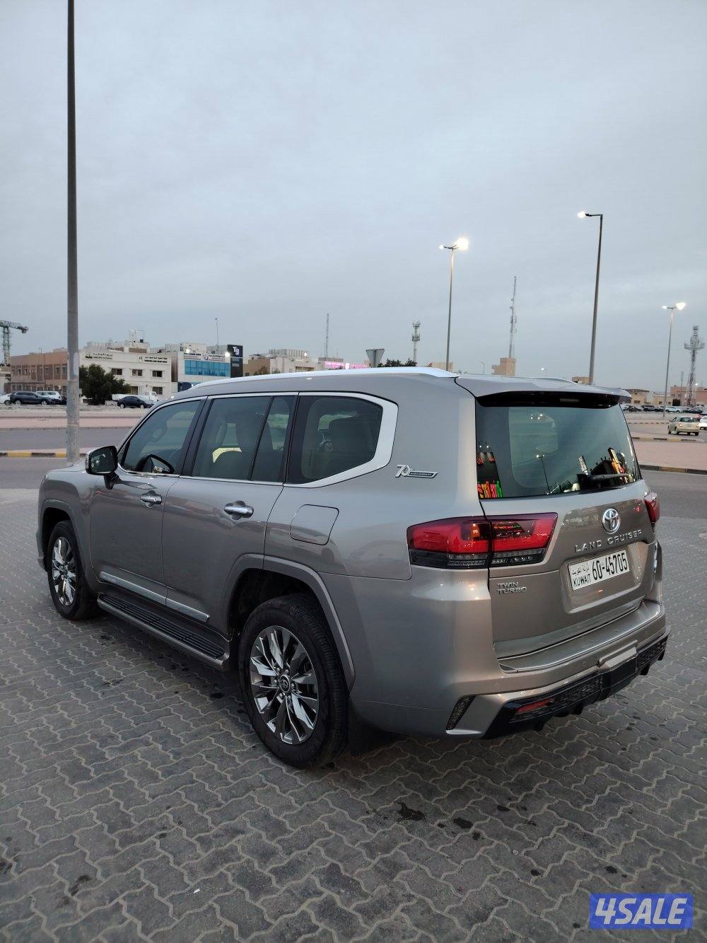 لاندكروز VXR ايرو اس 2تيربو ٢٠٢٢3