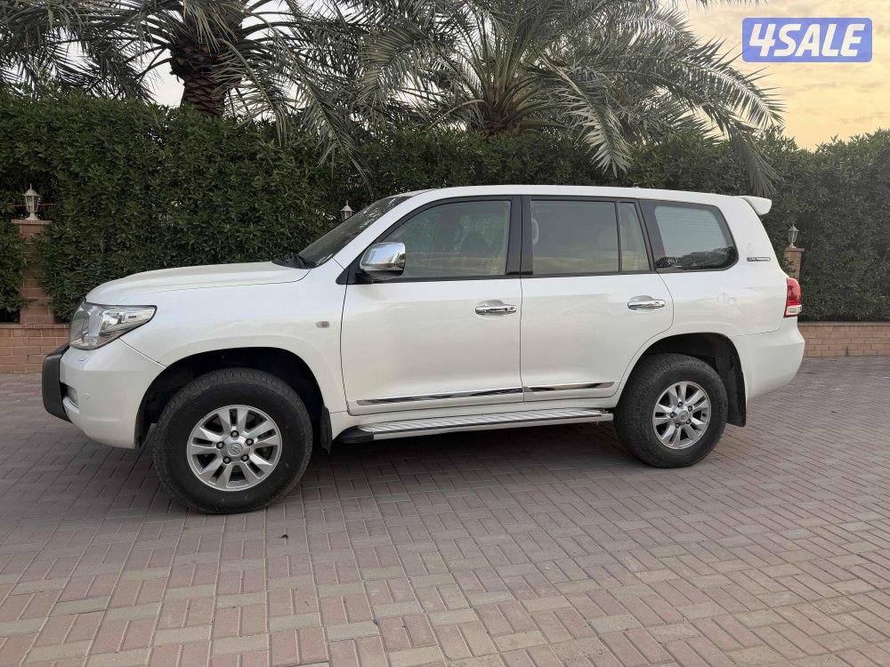 عليه مطبخ من عروق الشمال وتانكي ماي وليتات اضافيه ومعاونيات برو فندر3