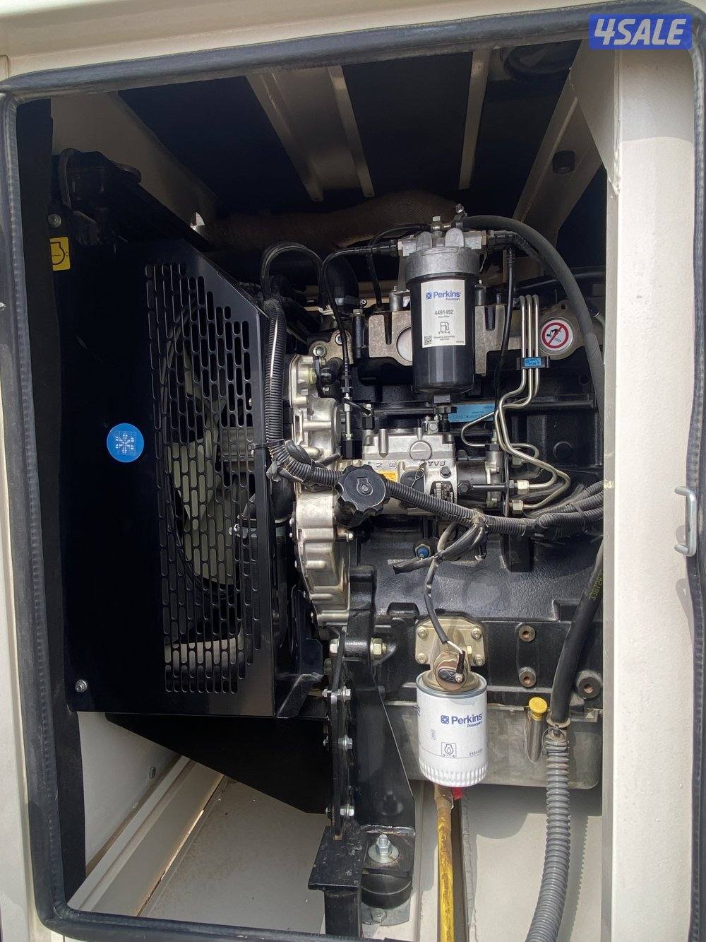 مكينة بيركنز شبه جديدة1