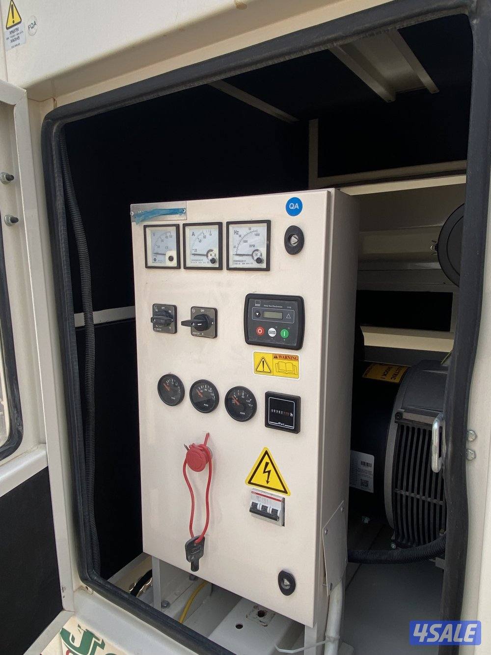 مكينة بيركنز شبه جديدة8