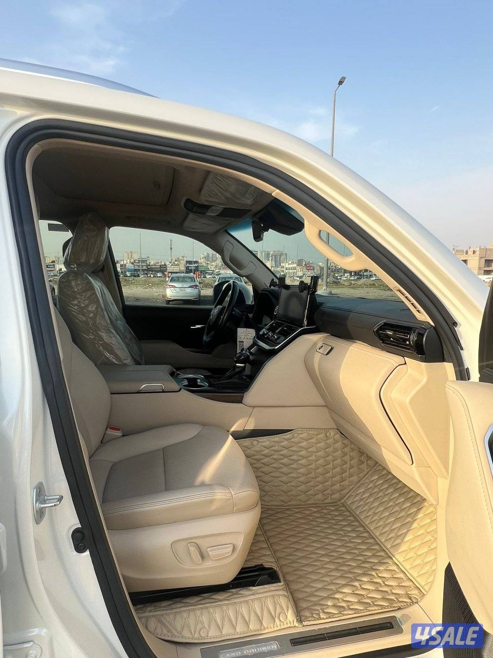 لاند كروزر 20232