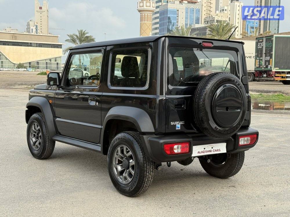 سوزوكي Jimny موديل 2025 توماتيك3