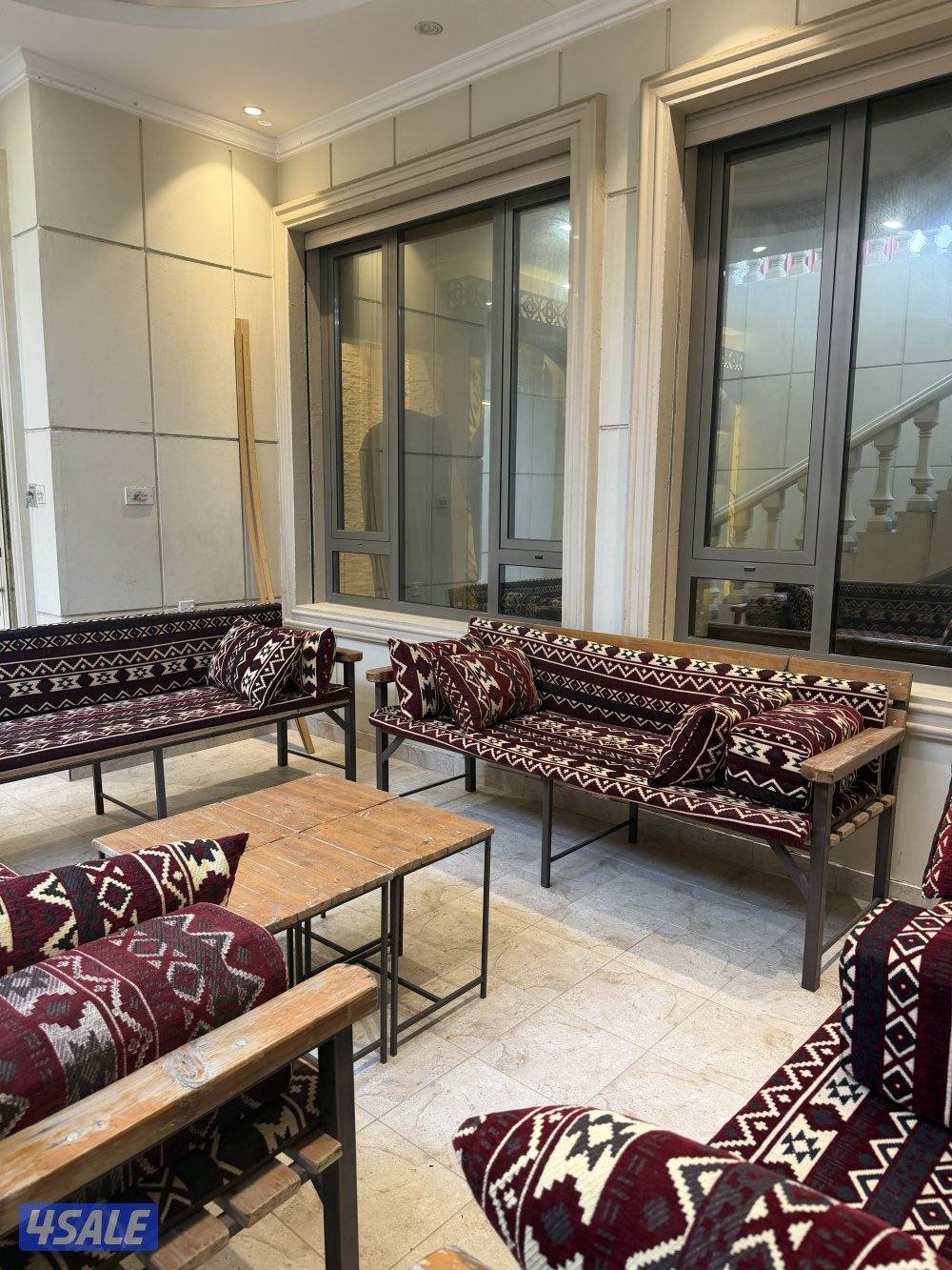 للبيع كراسي1