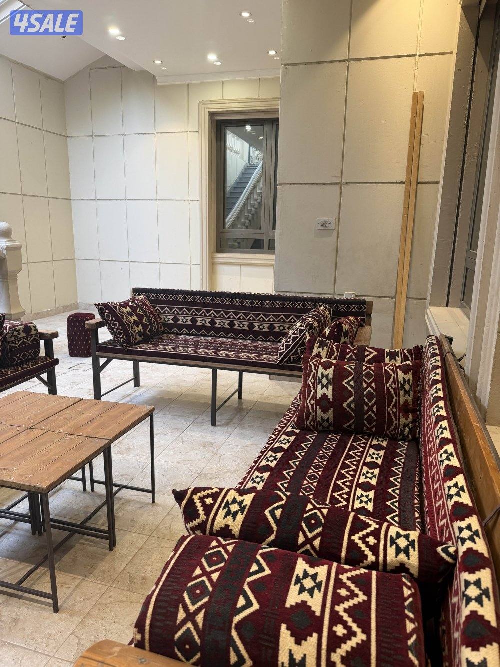 للبيع كراسي2